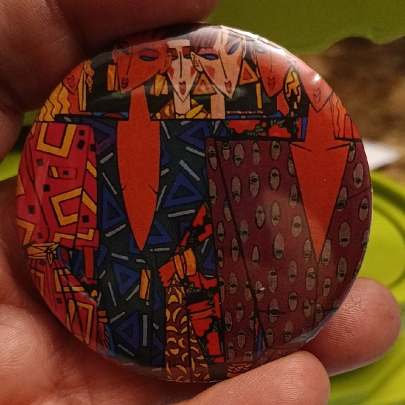 Other - Abstract Art Pin 2"
